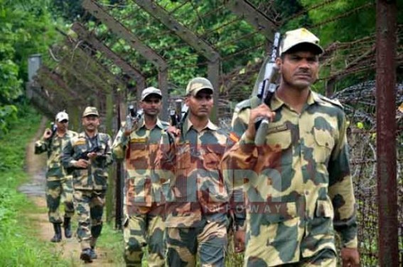 BSF increases vigil at Indo-Bangla border across State, TIWN visits Red alert Border areas: Patrolling held at Lankamura border ahead of Eid : SP West talks to TIWN BSF increases vigil at Indo-Bangla border across State, TIWN visits Red alert Border areas: Patrolling held at Lankamura border ahead of Eid : SP West talks to TIWN